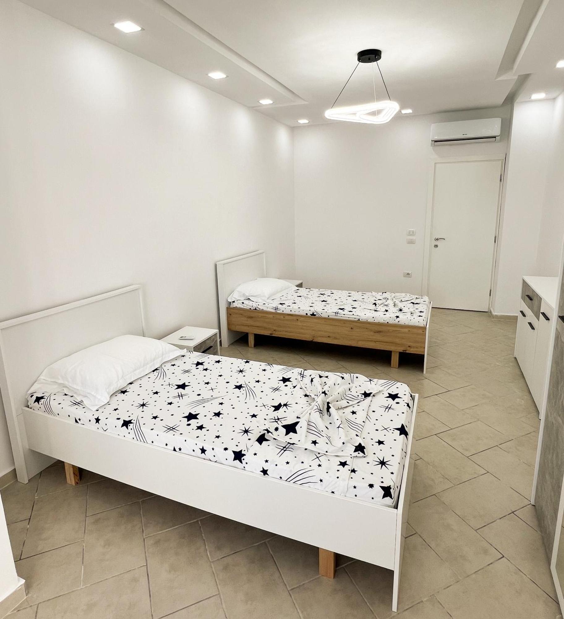 Sea View Apartments ドゥラス エクステリア 写真